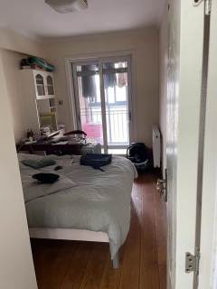 3室2厅2卫65万124m²中档装修