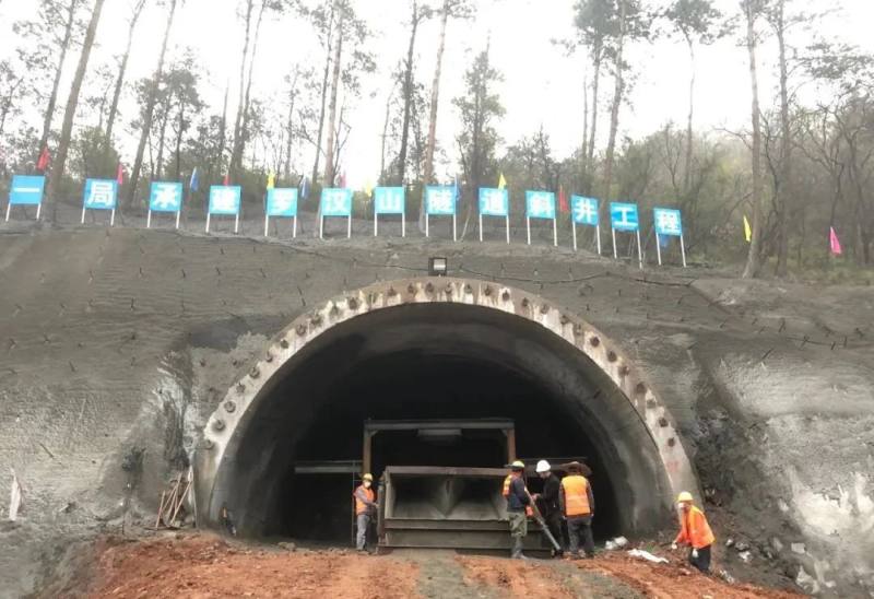 长兴大道,五一北路,罗汉山隧道等道路建设进展如何
