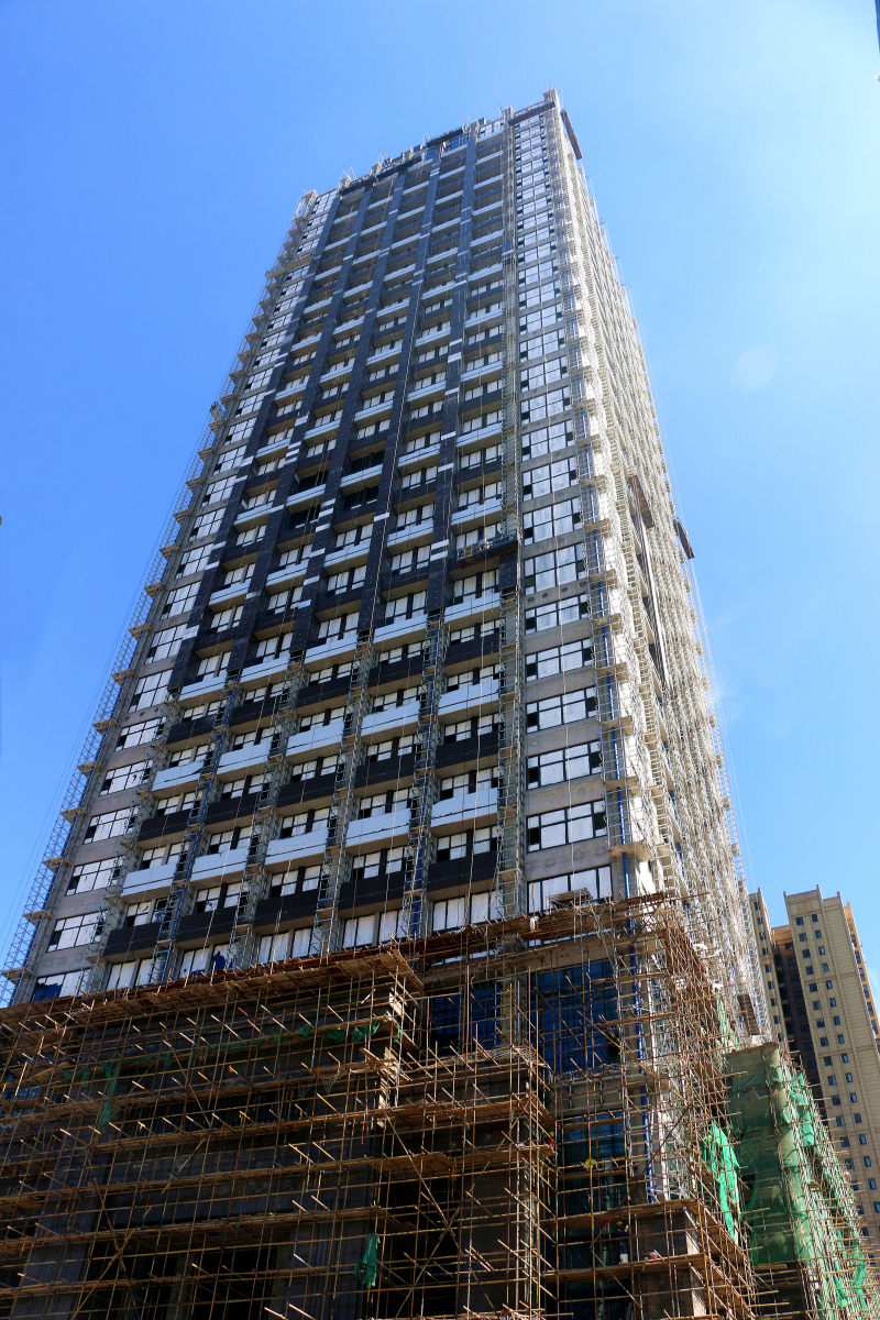 荆门天地六月家书仲夏有家音筑进公园里