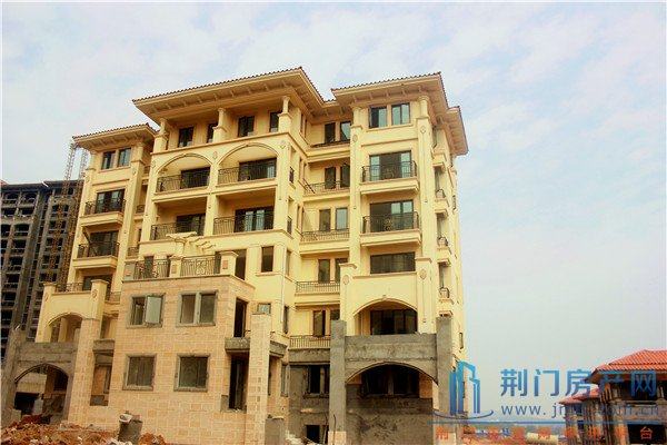 【昊天·山水城】23日实景实拍 楼王火爆认筹中_荆门房产网资讯