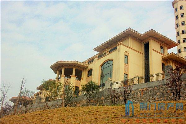 【昊天·山水城】23日实景实拍 楼王火爆认筹中_荆门房产网资讯